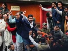 एमसीडी हाउस में बवाल के बाद अब प्रदर्शन, AAP के खिलाफ सड़क पर उतरेगी बीजेपी