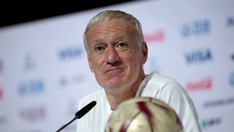 Didier Deschamps extends his stay with France Football Team till 2026 France Football Team: দেশঁতেই আস্থা রাখল ফ্রান্স, নতুন চুক্তি সই করলেন বিশ্বজয়ী কোচ