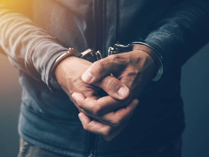 Forced abduction in Kolhapur demanding ransom of 20 lakhs Released after paying five lakhs Kolhapur Crime : अपहरण करुन 20 लाखांच्या खंडणीची मागणी; पाच लाख दिल्यानंतर सुटका; कोल्हापुरातील धक्कादायक प्रकार 