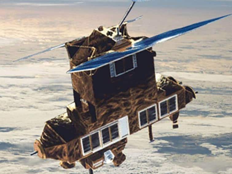 Nasa: A satellite weighing 2500 kg will fall on earth, NASA has issued an alert
