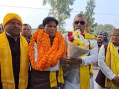 ओम प्रकाश राजभर ने दिया अखिलेश यादव को तगड़ा झटका, सपा के कद्दावर नेता सुभासपा में शामिल