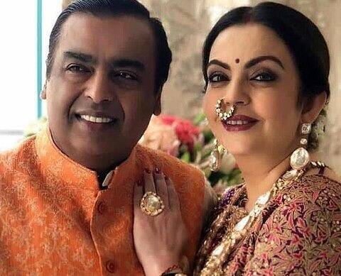 Shramveerbharat news

January 7, 2023

हार-झुमकों से हटकर नीता अंबानी का फेवरेट गहना है उनकी नथ, कलेक्शन में शामिल हैं एक से एक नायाब हीरे की नथहार-झुमकों से हटकर नीता अंबानी का फेवरेट गहना है उनकी नथ, कलेक्शन में शामिल हैं एक से एक नायाब हीरे की नथ