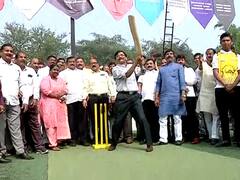 Nashik Sanjay Raut : पहिल्याच बॉलवर थेट चौकार; नाशिकमध्ये संजय राऊतांची बॅट तळपली