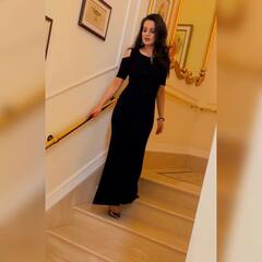 Ameesha Patel Pics: 22 साल बाद इतना बदल गया ‘तारा’ की ‘सकीना’ का लुक, पहले से और भी हो गईं हसीन