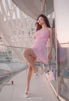 Avneet Kaur: ਪਿੰਕ ਕਲਰ ਦਾ ਆਊਟਫਿਟ ਪਾ ਕੇ ਅਵਨੀਤ ਕੌਰ ਨੇ ਫਲਾਂਟ ਕੀਤਾ ਕਰਵੀ ਫਿਗਰ, ਦੇਖੋ ਫੋਟੋਆਂ