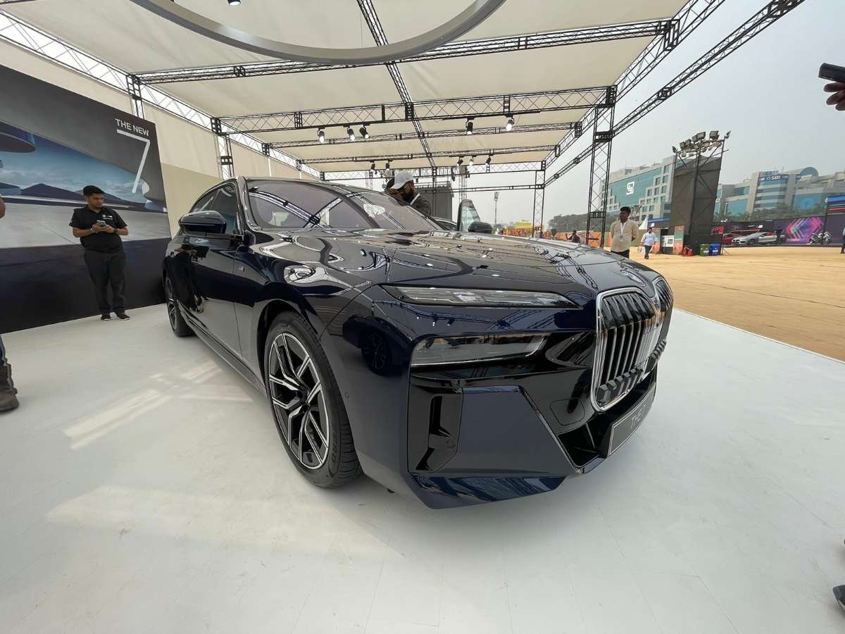 BMW Launches New 7 Series In India With i7 Electric