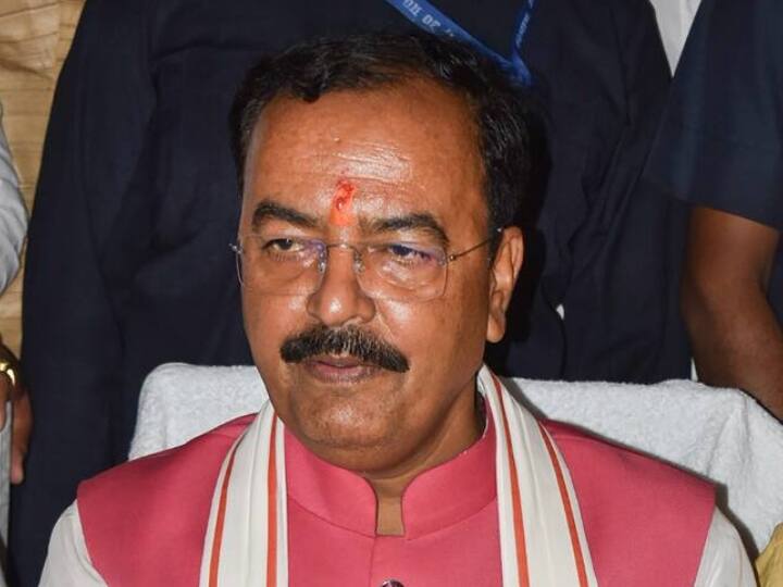 'राहुल गांधी को अब निकालनी चाहिए माफी मांगो यात्रा'- डिप्टी सीएम केशव प्रसाद मौर्य का कांग्रेस पर हमला UP Deputy CM Keshav Prasad Maurya Slams Congress says Rahul Gandhi should now take out mafi mango yatra 'राहुल गांधी को अब निकालनी चाहिए माफी मांगो यात्रा'- डिप्टी सीएम केशव प्रसाद मौर्य का कांग्रेस पर हमला