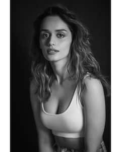 Manushi Chhillar Photos: మానుషి చిల్లర్ లుక్ అదిరింది