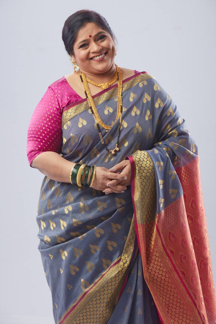 विशाखा म्हणाली,प्रत्येक सीनसाठी रागिणी हे पात्र कसं व्यक्त होईल याचा विचार करावा  लागतो.