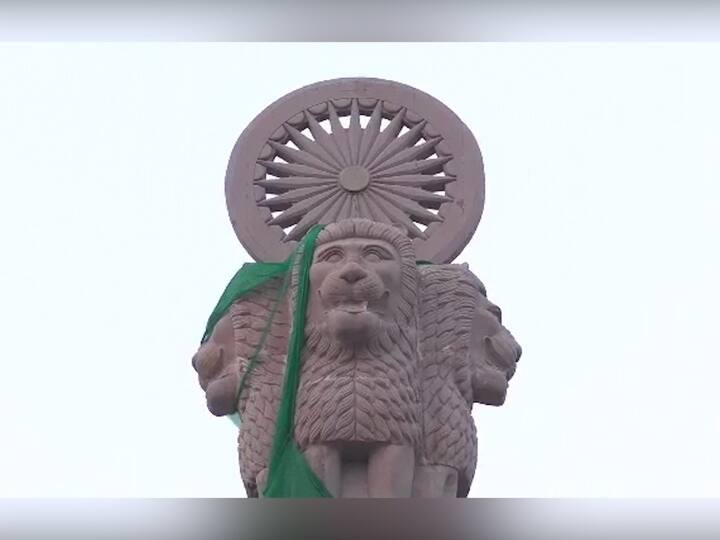 या अखिल भारतीय धम्म परिषद स्थळी भारतरत्न डॉ. बाबासाहेब आंबेडकर यांच्या स्मरणार्थ जगातील सर्वात मोठ्या अशोकस्तंभाची उभारणी करण्यात आली आहे.