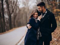 एक लड़की को रिलेशनशिप में कभी नहीं करने चाहिए ये 7 काम, टूट सकता है रिश्ता