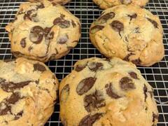 शाम की चाय या कॉफी के साथ कुछ कुरकुरे चाहिए? इन हेल्दी नटी कुकीज़ को घर पर बनाएं