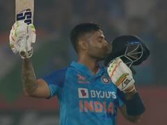 IND vs SL: 7 चौके और 9 छक्के, राजकोट में शतक जड़ सूर्यकुमार ने रचा इतिहास, ऐसा करने वाले बने दूसरे भारतीय