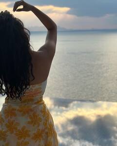 Keerthy Suresh: థాయ్‌లాండ్‌లో కీర్తి సురేష్ - స్విమ్మింగ్‌పూల్‌‌లో మస్త్ మజా!