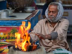 Kolkata Weather Update: कड़ाके की ठंड से ठिठुर रहा कोलकाता, तस्वारों के जरिए जानिए आज के मौसम का हाल