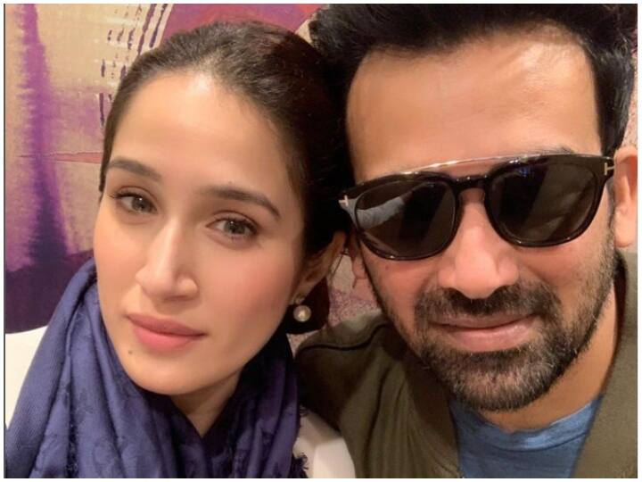 सागरिका जब कॉलेज में थीं, उस वक्त ही उन्हें विज्ञापन के ऑफर मिलने लगे. हालांकि, पढ़ाई के चलते उन्हें नकार दिया गया. हालांकि, उन्होंने ग्रेजुएशन पूरा करने से पहले ही अपने करियर की शुरुआत कर दी थी.