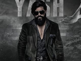 KGF સ્ટાર Yashની લગ્નમાં ડેશિંગ એન્ટ્રી, મળ્યો આ સ્ટાર ભારતીય ક્રિકેટરને, તસવીર વાયરલ