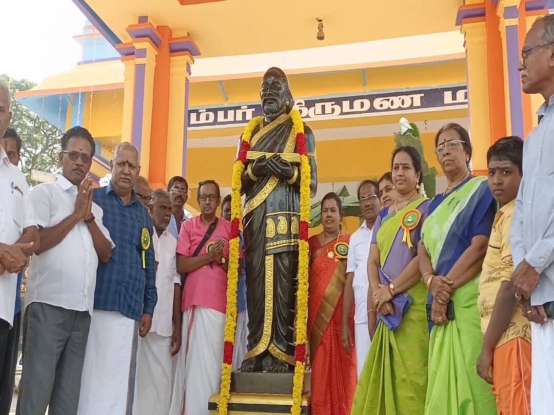 மயிலாடுதுறை: தேரழுந்தூரில் 93ஆம் ஆண்டு கம்பர் விழா - திரளானோர் பங்கேற்பு