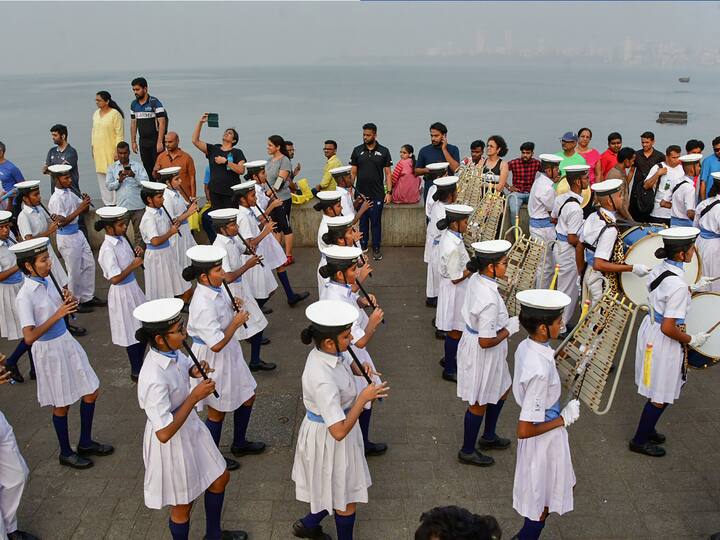 The Tri-Services Veterans Day is observed annually to recognise veterans' contributions and to commemorate the day when Field Marshal KM Cariappa, OBE, the first Commander-in-Chief of the Indian Army post independence, hung his uniform in 1953, after a glorious service to the nation. (Image Source: PTI)