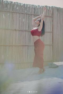 Avneet Kaur: ਪਲੰਜਿੰਗ ਨੇਕ ਡਰੈੱਸ ਪਹਿਨ ਕੇ ਅਵਨੀਤ ਕੌਰ ਨੇ ਇੰਟਰਨੈੱਟ 'ਤੇ ਮਚਾਈ ਤਬਾਹੀ, ਵੇਖੋ ਤਸਵੀਰਾਂ