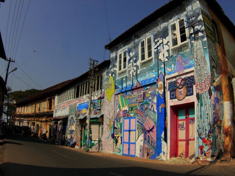 Involvement Of Women In Kochi Muziris Biennale Remarkable, Says Padma Shri Ritu Menon Involvement Of Women In Kochi Muziris Biennale Remarkable, Says Padma Shri Ritu Menon