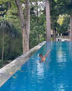 Mallika Sherawat Photos: ਮਲਿਕਾ ਸ਼ੇਰਾਵਤ ਨੇ ਮੋਨੋਕਿਨੀ ਪਾ ਕੇ ਪਾਣੀ ਨੂੰ ਲਾਈ ਅੱਗ !