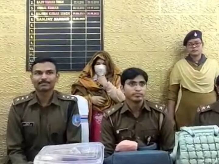 Jamshedpur theft in utensil shop police arrested female thief recovered jewelry and cash Jharkhand ann Jamshedpur: बर्तन दुकान से चोरी करने वाली महिला चोर को पुलिस ने पकड़ा, 1 लाख रुपये कैश के साथ जेवर बरामद