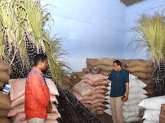 Pongal Gift: சேலத்தில் 10 லட்சம் குடும்பங்களுக்கு பொங்கல் பரிசுத்தொகுப்பு - மாவட்ட ஆட்சியர் நேரில் ஆய்வு