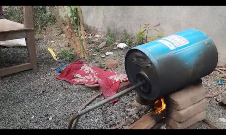 विद्यार्थ्यांची सुप्त शक्ती जागृत करून त्यांच्यामध्ये वैज्ञानिक दृष्टिकोन वाढवण्यासाठी बुलढाणा येथे विज्ञान प्रदर्शनीचे आयोजन करण्यात आलं होतं