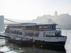 Ganga Vilas Cruise: पीएम मोदी दुनिया के सबसे लंबे रिवर क्रूज को दिखाएंगे हरी झंडी, काशी से शुरू होगा 3,200 KM का सफर