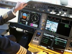 Aeroplane Autopilot Mode: જો પ્લેન ઉડાડતી વખતે પાઈલટ ઊંઘી જાય તો, શું ઉડશે વિમાન ?