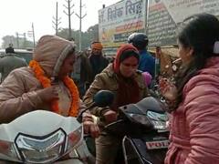 मऊ में रखवाले ही तोड़ रहे कानून, फूल मालाओं से स्वागत के बाद हुए शर्मिंदा