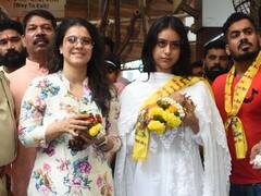 Kajol-Nysa Devgan At Siddhivinayak Temple: हाथ में पूजा की थाली और माथे पर तिलक, सफेद सूट पहन मां काजोल संग सिद्धिविनायक मंदिर पहुंचीं न्यासा