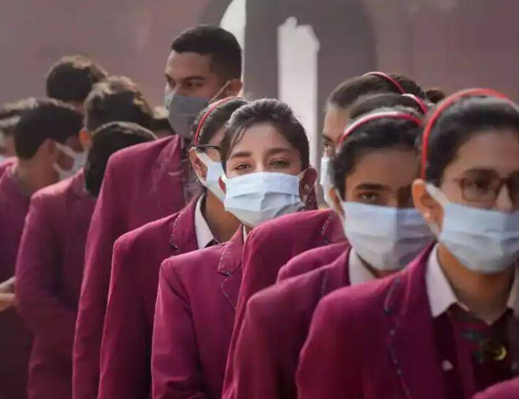 Delhi private school arvind kejriwal government issued advisory for close private school till 15 january Delhi Private School: દિલ્હીમાં 15 જાન્યુઆરી સુધી બંધ રહેશે સ્કૂલ, ઠંડીને લઈ કેજરીવાલ સરકારની ખાનગી સ્કૂલોને એડવાઈઝરી