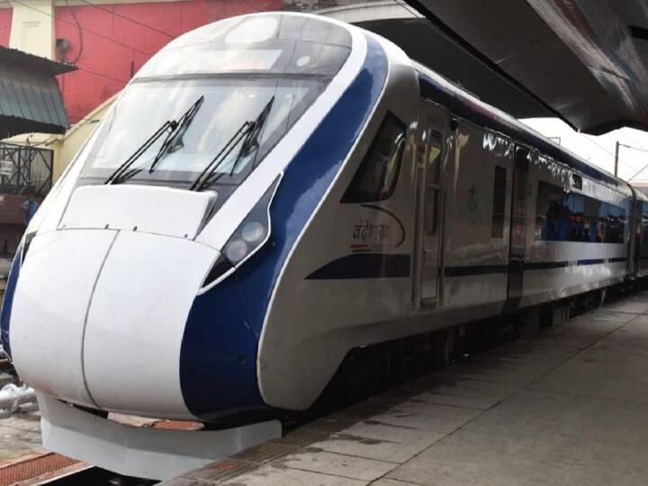 Vande Bharat Express Train to Be Launched From Secunderabad to Vijayawada on This Month 19th Vande Bharat Express: హైదరాబాద్‌కు వందే భారత్ ఎక్స్‌ప్రెస్‌ డేట్ ఫిక్స్, ప్రధాని చేతుల మీదుగా ప్రారంభం, ఈ నగరాల మధ్యే