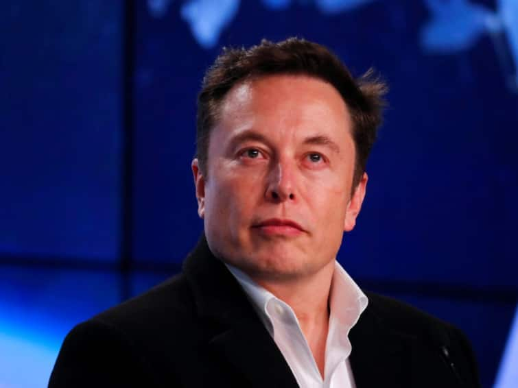 living nostradamus warns ww3 could be sparked by elon musk taking on the antichrist  पुतिन किंवा झेलेन्स्की नाही, एलोन मस्क भडकावू शकतात तिसरे महायुद्ध, एथोस सलोमची धक्कादायक भविष्यवाणी