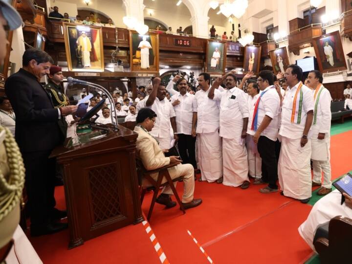 TN Assembly: பாதியில் போன ஆளுநர்... குவியும் கண்டனங்கள்.. ட்விட்டரில் ட்ரெண்டாகும் ஹேஷ்டேக் இதுதான்...!