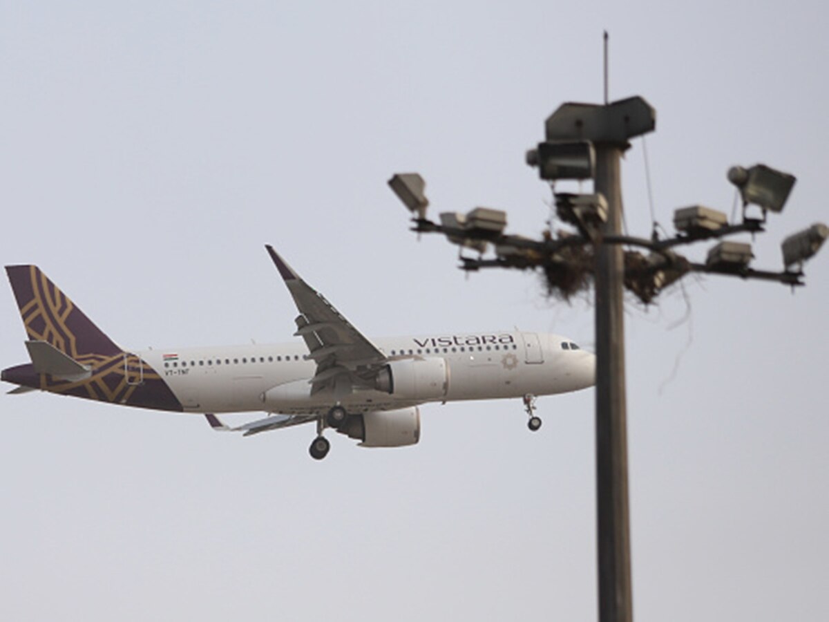 Full Emergency Declared For Delhi-Bhubaneswar Air Vistara Flight ...