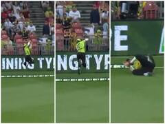 Watch: बाउंड्री पर बेन कटिंग का बड़ा कमाल, हवा में कई फीट उछले और फिर चीते की तरह लपका हैरतअंगेज़ कैच, देखें वीडियो