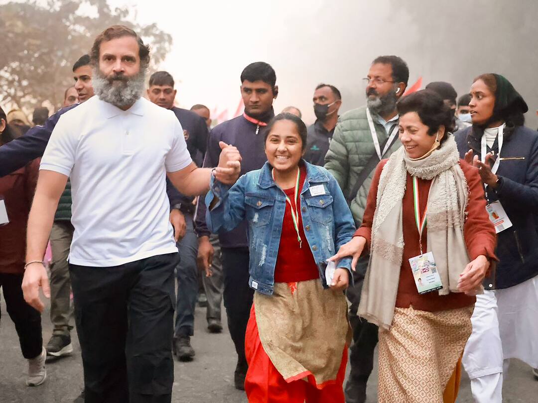 'Khaki Shorts, Shakhas And Kauravas': Rahul Gandhi RSS Bharat Jodo Yatra 'Kauravas Of 21st Century Wear Khakhi Pants, Run Shakhas': Rahul Gandhi Takes Dig At RSS