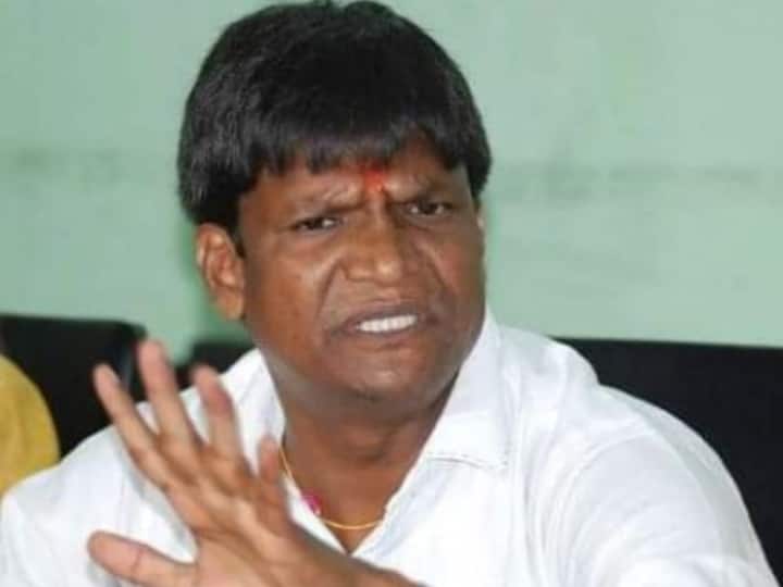 Jharkhand News: झारखंड के बीजेपी विधायक ढुल्लू महतो ने किया सरेंडर, जेल से कैदी को छुड़ाने समेत ये हैं आरोप Jharkhand BJP MLA Dulu Mahato surrenders allegations of rescuing prisoner from jail assaulting police ANN Jharkhand News: झारखंड के बीजेपी विधायक ढुल्लू महतो ने किया सरेंडर, जेल से कैदी को छुड़ाने समेत ये हैं आरोप