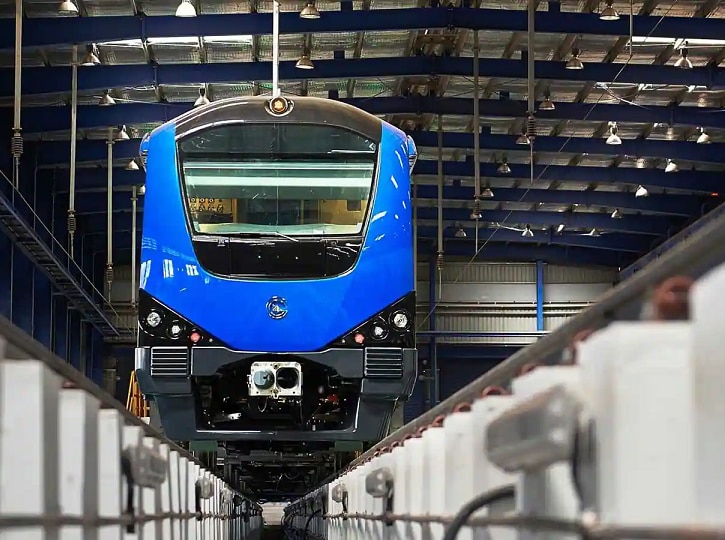 Metro Trains: மெட்ரோ ரயிலில் இறைச்சி கொண்டு செல்லத் தடை.. பயணிகள் எதிர்ப்பு.. மெட்ரோ நிர்வாக விளக்கம் என்ன?