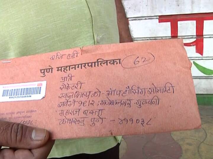 मुलगी शिकली प्रगती झाली, पाणी अडवा पाणी जिरवा, डंक छोटा धोका मोठा, ओला सुका कचरा वेगळा करा, बेटी बचाव बेटी पढाओ, झाडे लावा, झाडे जगवा.. इतकं अमौलिक साहित्य महापालिकेनं लिहिलं...