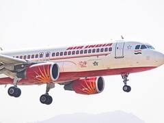 DGCA: మహిళా ప్రయాణికురాలిపై యూరినేషన్, Air Indiaకు డీజీసీఏ షోకాజ్ నోటీసులు