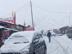 Jammu-Kashmir: घर, सड़क और वादी, हर जगह बर्फबारी...तस्वीरें नहीं देखीं तो ठंड का मजा नहीं लिया