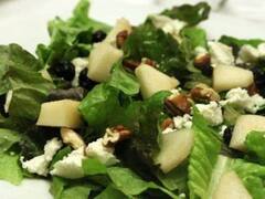 Apple Pear Arugula Salad Recipe: खीरा-टमाटर से बनी सलाद खाकर पक चुके हैं तो एक बार ट्राई कीजिए यह अनोखा Salad