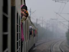 कोहरे ने ट्रेनों की रफ्तार पर लगाई ब्रेक, 29 ट्रेनें कई घंटे लेट, यहां देखें पूरी लिस्ट