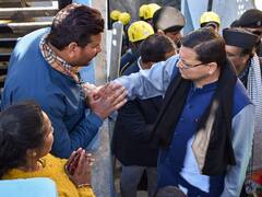 जोशीमठ में पीड़ितों को राहत पहुंचाने के लिए 10 अधिकारी तैनात, CM धामी ने दिए ये निर्देश