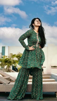 Siddhi Idnani: ‘ஆள சாச்சிபுட்டா கண்ணால..’கன்னக்குழி நாயகி சித்தி இட்னானியின் கலக்கல் நியூ க்ளிக்ஸ்!