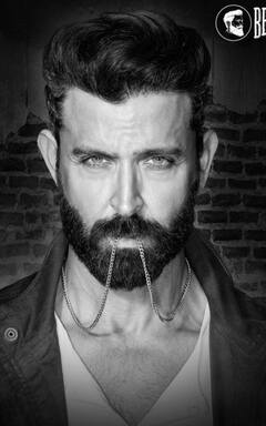 In Pics : जाणून घ्या हृतिक रोशनचा प्रवास...